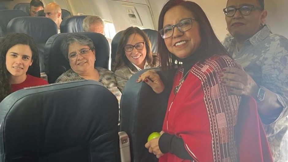 Luisa María Alcalde, Raquel Buenrostro, Rocío Nahle, Leticia Ramírez y Rosa Icela Rodríguez.