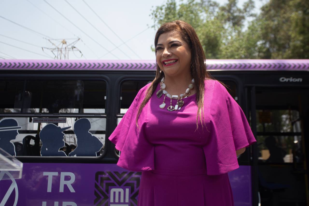 Clara Brugada Promete Sustituir Microbuses Y Mejorar La Movilidad