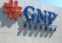 Adiós a las letras chiquitas: Diputados van por ley para frenar abusos de aseguradoras