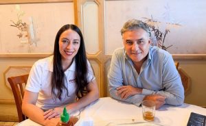 Los morenistas Julieta Ramírez Padilla y Jesús Ruiz Uribe.