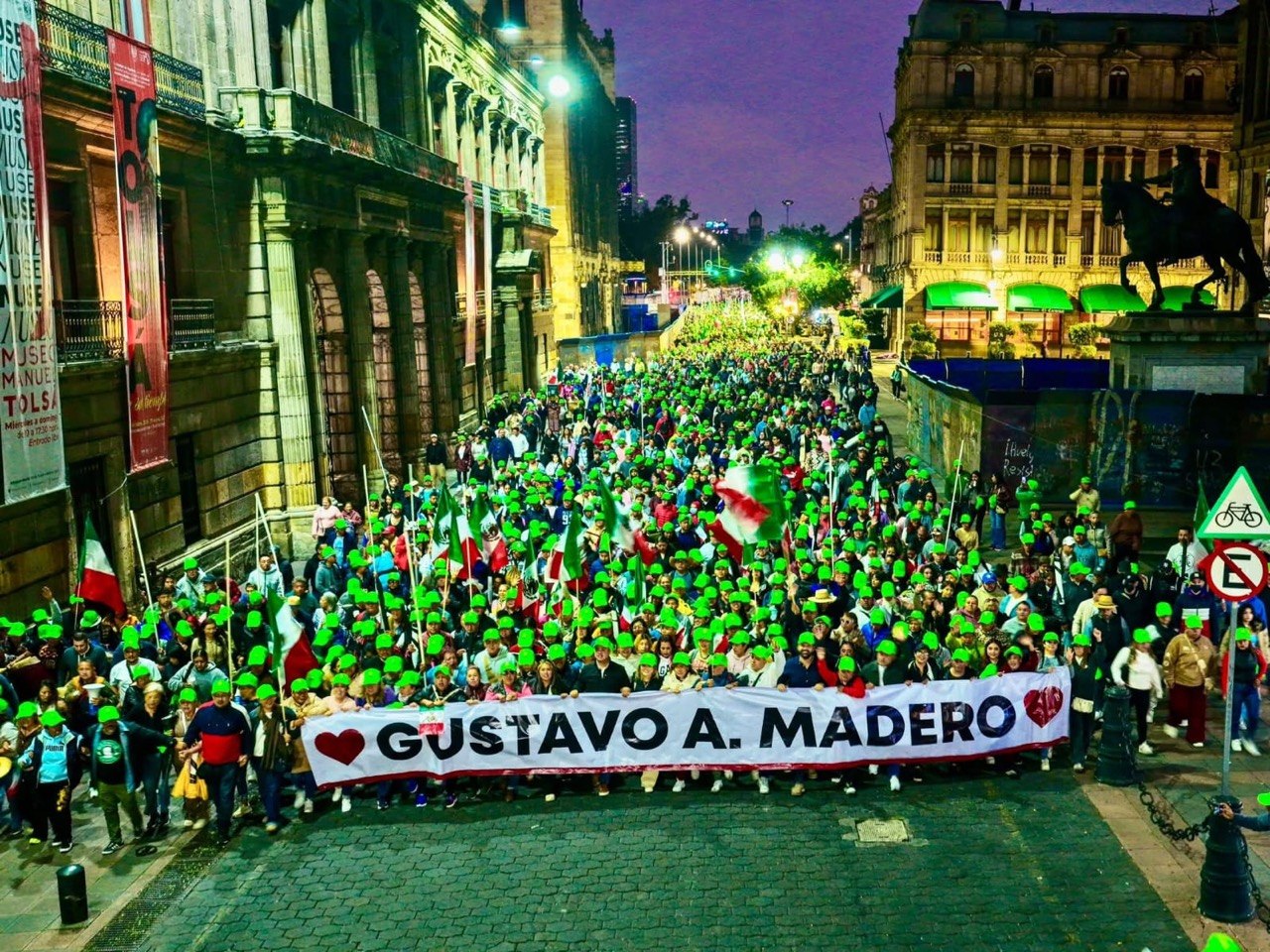 El alcalde de Gustavo A. Madero, Janecarlo Lozano. Foto Cortesía
