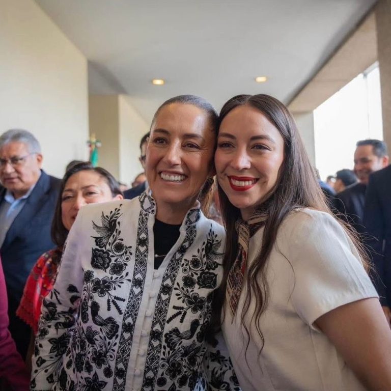 La senadora Julieta Ramírez con la presidenta Claudia Sheinbaum. Foto Cortesía